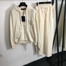 Louis Vuitton Long Suits